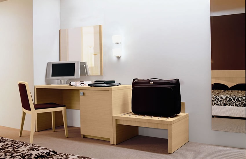 Έπιπλα Τρύφων - ΧΕΡΙ ΞΥΛΟ ΤΟΥΑΛΕΤΑ-ΓΡΑΦΕΙΟ 42mm ΜΕ ΨΥΓΕΙΟ --ΚΩΔ.18a-20-2